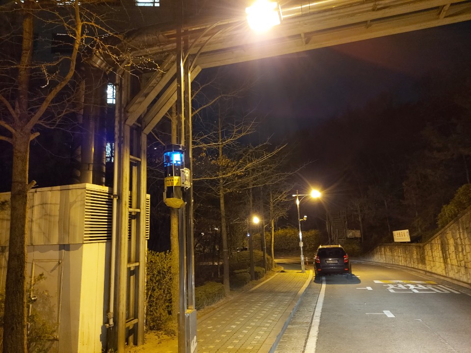 실외용 무인해충퇴치기 스마트키퍼 경기도 성남시 분당서울대병원 설치